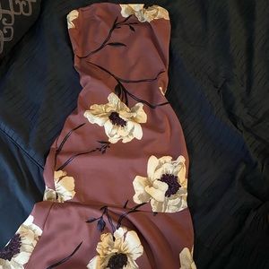 Mid rise soft purple flowery summer dress